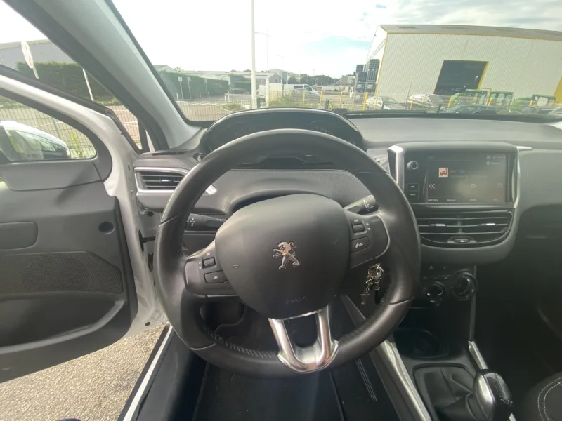 PEUGEOT 2008 - STYLE